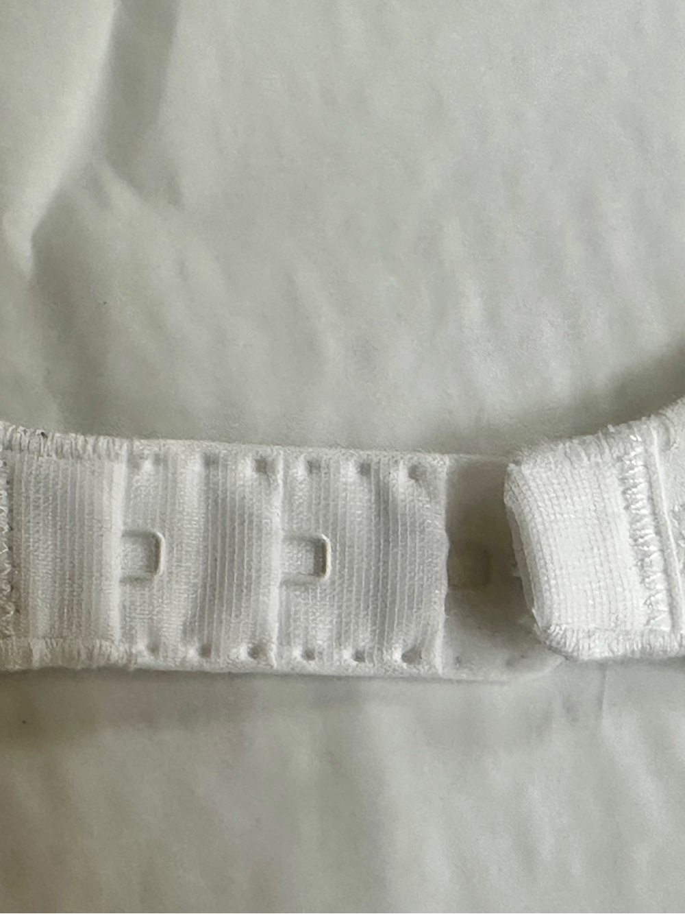 NWT Natori Portrait Lace Underwire Foam Sling Bra White 32D - Picture 5 of 5